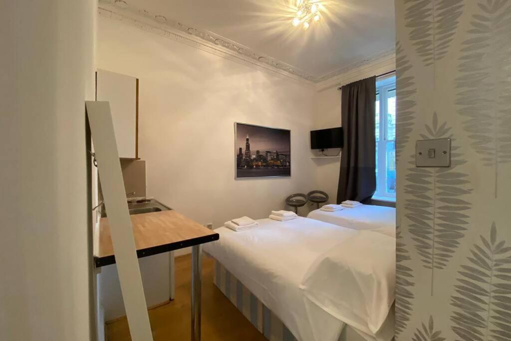 F6-Comfy Ground Flr Studio Fits 4- Near Hyde Park London Exterior foto